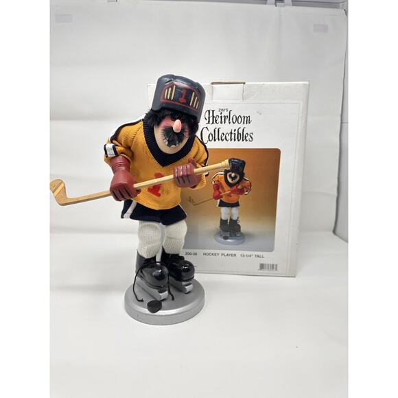 Nutcracker Zim's Heirloom Collectibles Vintage 2000 Hockey Player 13" RARE - Picture 1 of 10